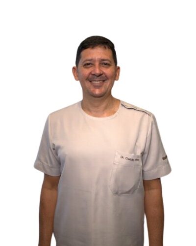 Dr . Claudio Pires